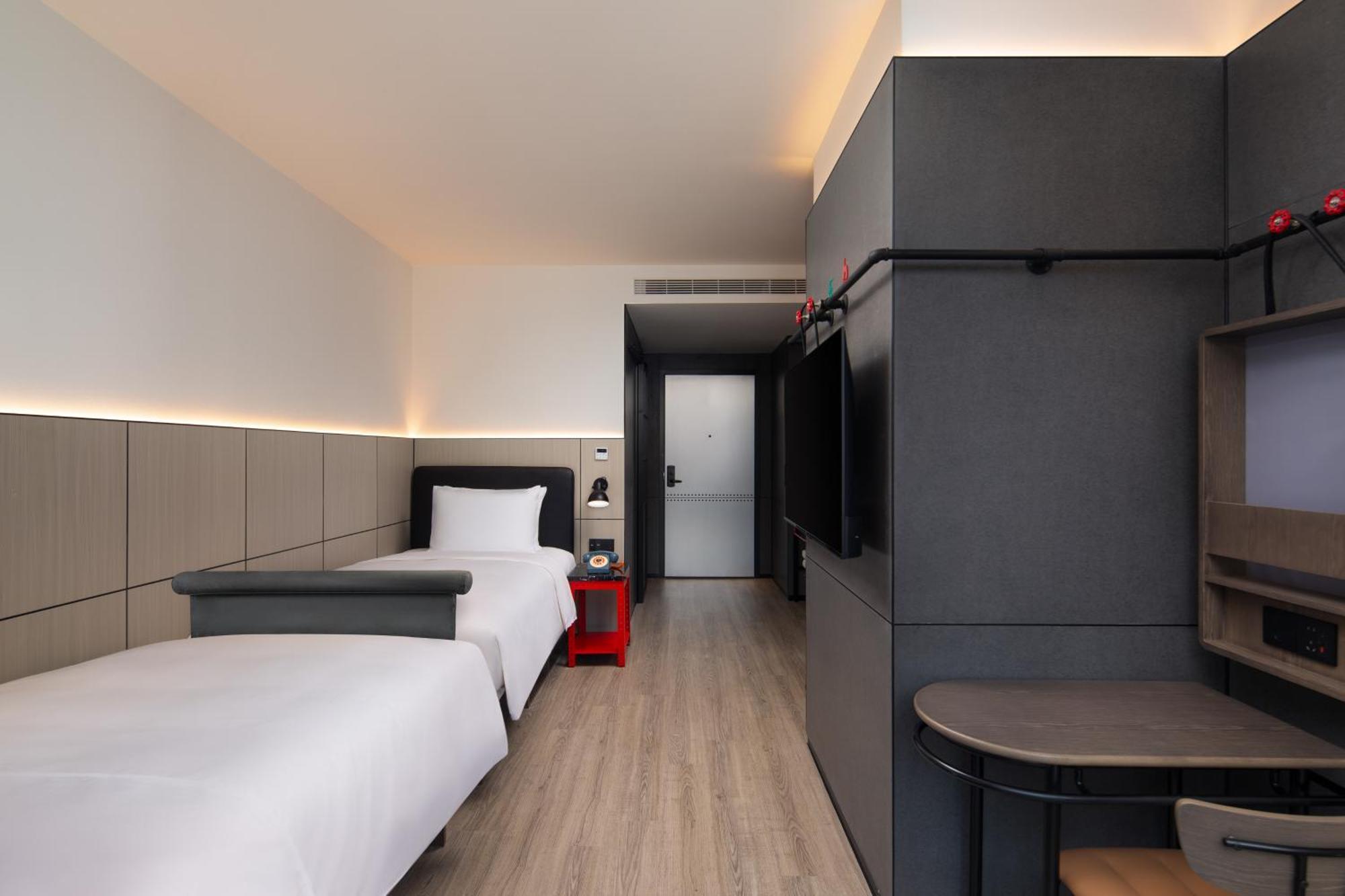 Hotel Moxy Chongqing Extérieur photo