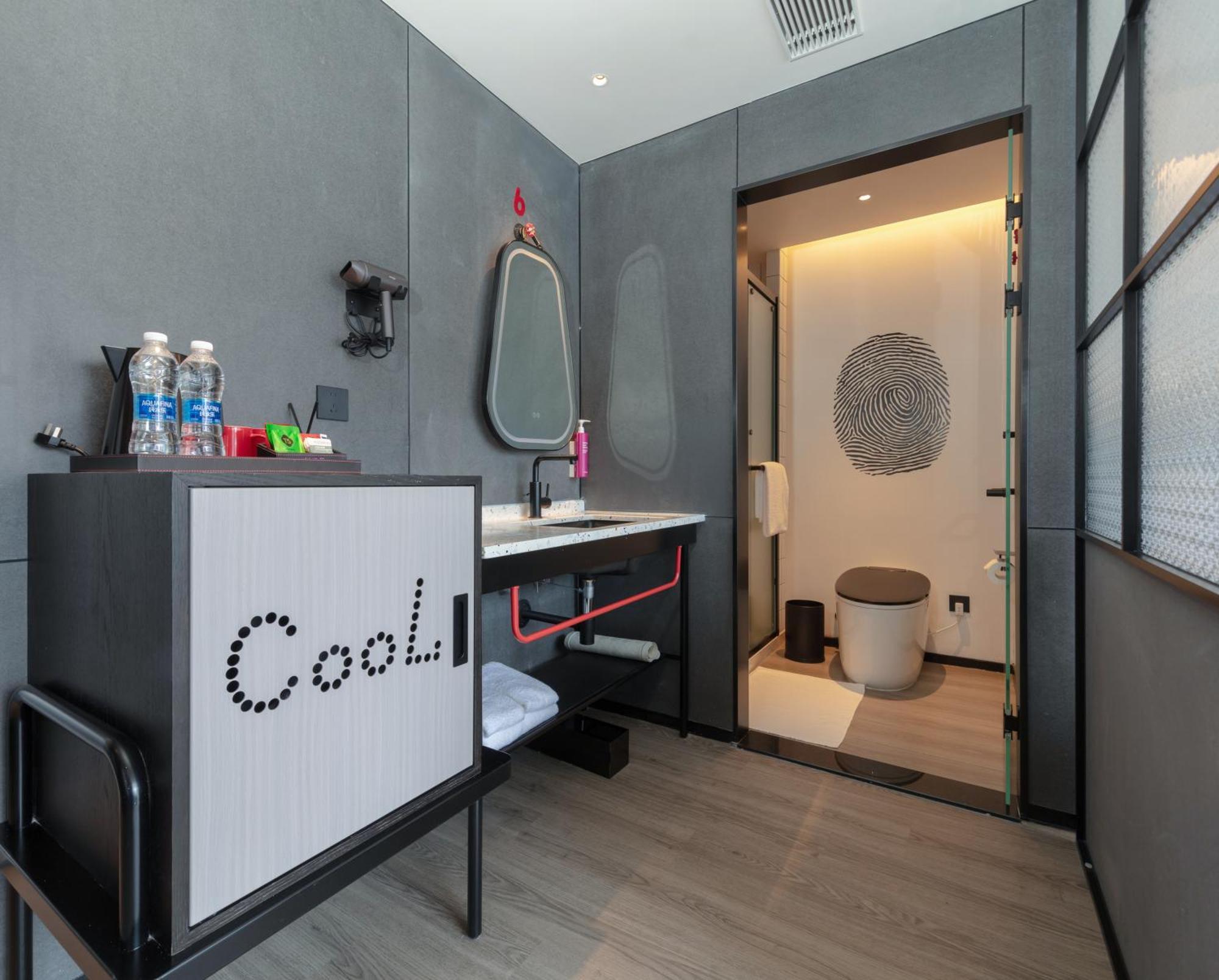 Hotel Moxy Chongqing Extérieur photo