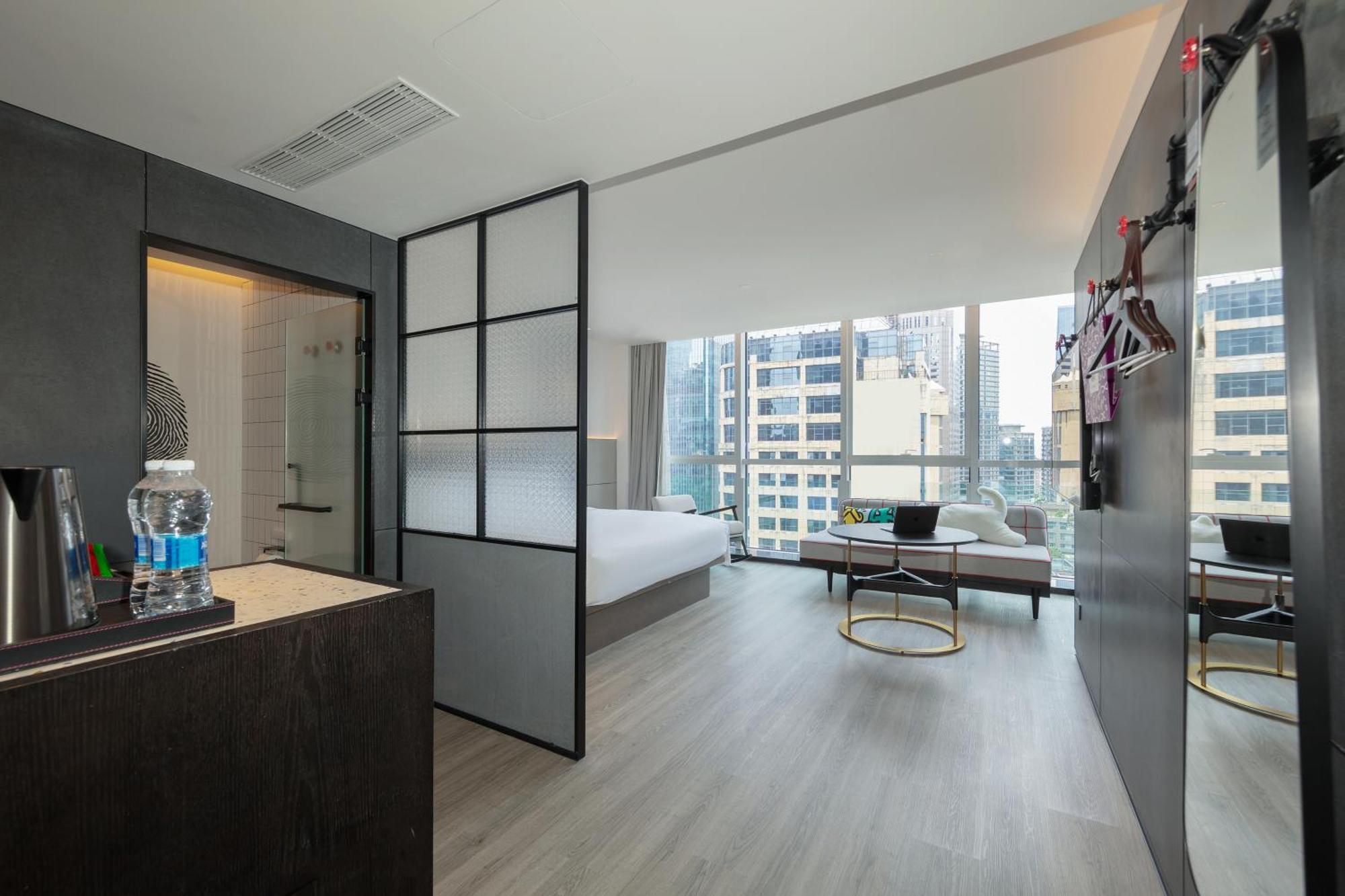 Hotel Moxy Chongqing Extérieur photo
