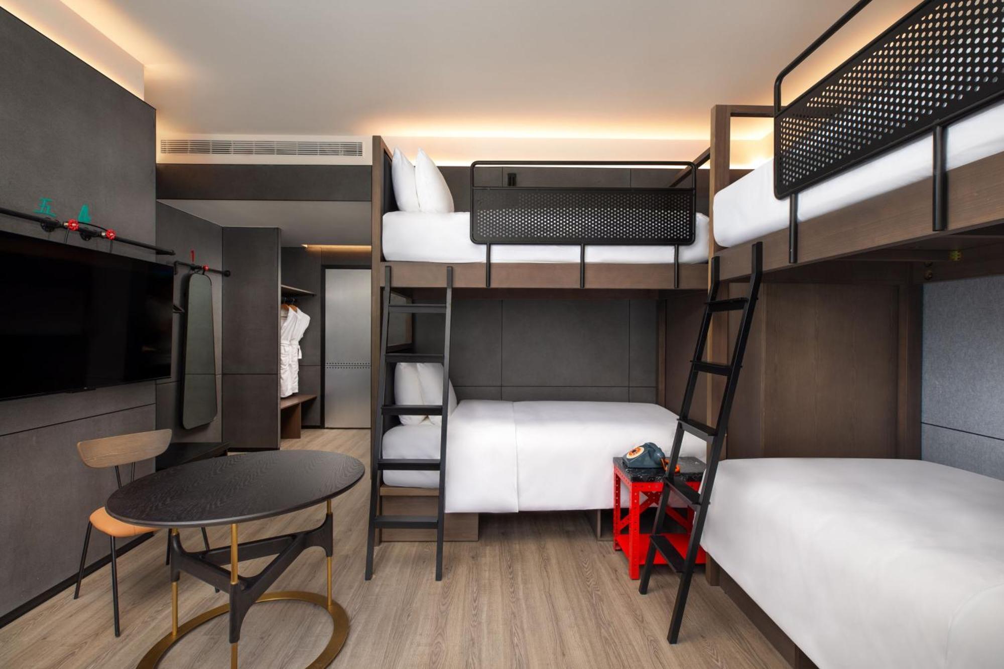 Hotel Moxy Chongqing Extérieur photo