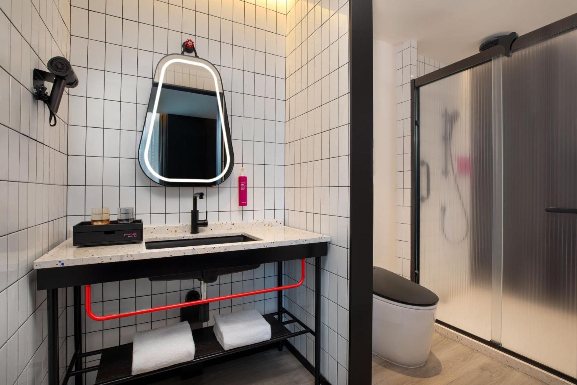 Hotel Moxy Chongqing Extérieur photo
